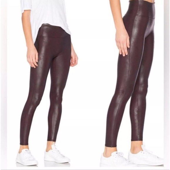 5/$20🎉 SPANX Burgundy Faux Leather Leggings Large - Picture 4 of 10
